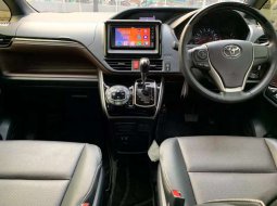 Jawa Barat, jual mobil Toyota Voxy 2018 dengan harga terjangkau 6