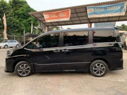 Jawa Barat, jual mobil Toyota Voxy 2018 dengan harga terjangkau 5
