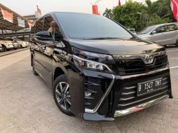 Jawa Barat, jual mobil Toyota Voxy 2018 dengan harga terjangkau 4