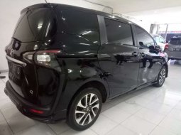 Jual mobil Toyota Sienta Q 2017 bekas, Jawa Timur 4