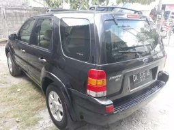 Jual mobil Ford Escape 2004 bekas, Bali 1