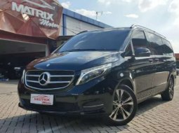 Jual cepat Mercedes-Benz V-Class V 220 2017 di DKI Jakarta 3