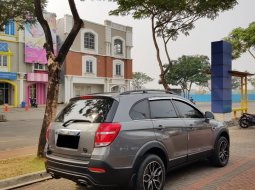 Mobil Chevrolet Captiva VCDI 2015 terawat di DKI Jakarta 4