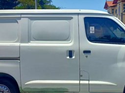Bali, Daihatsu Gran Max Blind Van 2017 kondisi terawat 4