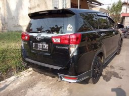 Jawa Barat, Toyota Kijang Innova 2017 kondisi terawat 6