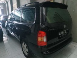 Jual Hyundai Trajet GLS 2004 harga murah di DIY Yogyakarta 5