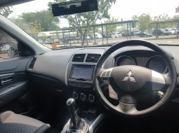 Mobil Mitshubisi Outlander Sport GLX 2.0 2012 terawat di Banten 5