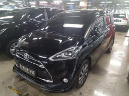 Mobil Toyota Sienta 2017 Q terbaik di DKI Jakarta 9