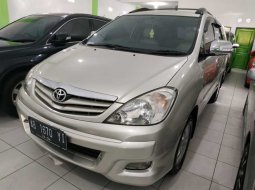 Jual mobil Toyota Kijang Innova 2.0 G 2011 bekas, DI Yogyakarta 3