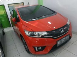 Mobil Honda Jazz RS 2015 terawat di DIY Yogyakarta 1