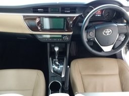 Jual mobil Toyota Altis V 2014 bekas murah di Jawa Barat 3