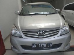 Jual cepat Toyota Kijang Innova 2.0 G 2011 di DIY Yogyakarta 2