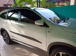 Dijual mobil bekas Toyota Rush TRD Sportivo, Jawa Timur  4