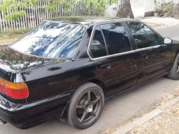 Jawa Barat, Honda Accord 1991 kondisi terawat 5