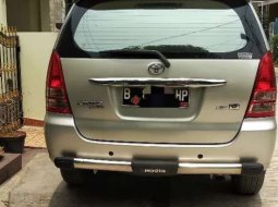 Jual Toyota Kijang Innova V 2005 harga murah di Jawa Barat 9