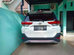 Dijual mobil bekas Toyota Rush TRD Sportivo, Jawa Timur  2