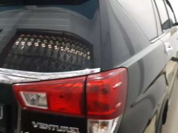 Jual Toyota Kijang Innova 2017 harga murah di Jawa Timur 3