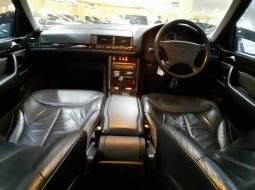 Mobil Mercedes-Benz S-Class S 320 L 1998 terawat di DKI Jakarta 3