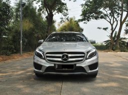 Dijual mobil bekas Mercedes-Benz GLA 200 Sport AMG 2015, Banten 2