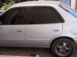 Lampung, Toyota Corolla 2001 kondisi terawat 4