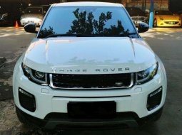 Jual mobil Land Rover Range Rover Evoque 2.0 Dynamic Luxury 2018 bekas, Jawa Barat 7