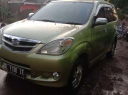 Sulawesi Selatan, Daihatsu Xenia Xi SPORTY 2009 kondisi terawat 5