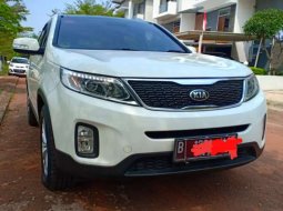 Mobil Kia Sorento 2013 terbaik di DKI Jakarta 1