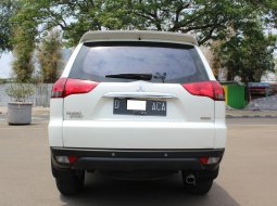 Dijual mobil Mitsubishi Pajero Sport Dakar 2.4 Automatic 2014 bekas, DKI Jakarta 4