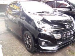 Mobil Daihatsu Ayla 1.2 R Deluxe 2017 terawat di Sumatra Utara 1