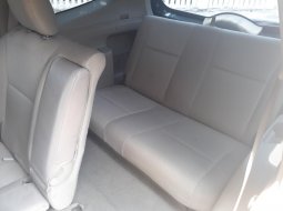 Jual cepat Nissan Grand Livina 1.5 SV 2010 di DIY Yogyakarta 5