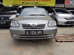 Mobil Hyundai Avega 2010 terbaik di Banten 8