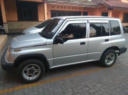 Jual mobil bekas murah Suzuki Sidekick 1.6 2001 di Jawa Timur  2