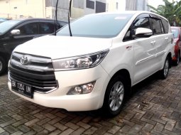 Jual cepat Toyota Kijang Innova 2.4V 2016 di Sumatra Utara 2