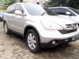 Jual mobil bekas Honda CR-V 2.4 2009 dengan harga murah di Sumatra Utara 1