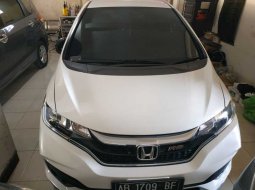 DIY Yogyakarta, Jual mobil Honda Jazz RS 2017 dengan harga terjangkau  1