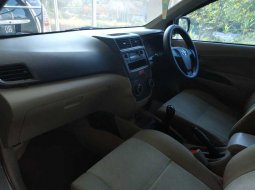 Dijual mobil bekas Toyota Avanza E 2012, DIY Yogyakarta 4