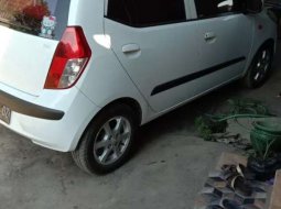 Jual mobil Hyundai I10 2010 bekas, Jawa Timur 5