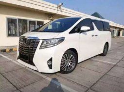 Jual Toyota Alphard G 2017 harga murah di Jawa Tengah 8