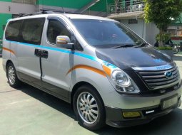 DKI Jakarta, Hyundai H-1 XG 2011 kondisi terawat 4