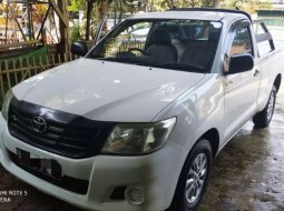 DKI Jakarta, Toyota Hilux 2015 kondisi terawat 1