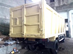 Sumatera Utara, dijual mobil Mitsubishi Colt 125 PS HD Canter Dump Truck 2017 bekas 3