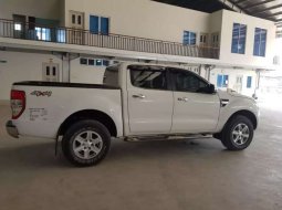 Mobil Ford Ranger 2012 XLT terbaik di Riau 2