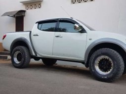 Mitsubishi Triton 2011 Sulawesi Selatan dijual dengan harga termurah 7