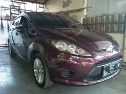 Mobil Ford Fiesta 2010 dijual, Jawa Timur 5