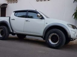 Mitsubishi Triton 2011 Sulawesi Selatan dijual dengan harga termurah 5