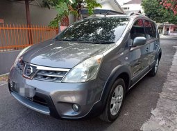DIY Yogyakarta, Nissan Livina X-Gear 2012 kondisi terawat 6