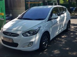 Dijual mobil bekas Hyundai Avega , Jawa Timur  7