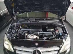 Jawa Barat, Mercedes-Benz B-CLass B 200 2013 kondisi terawat 6