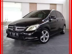 Jawa Barat, Mercedes-Benz B-CLass B 200 2013 kondisi terawat 5