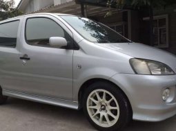 Jual cepat Daihatsu YRV 2001 di Banten 12